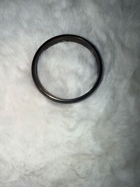 Simple Black Metal Bangle Bracelet